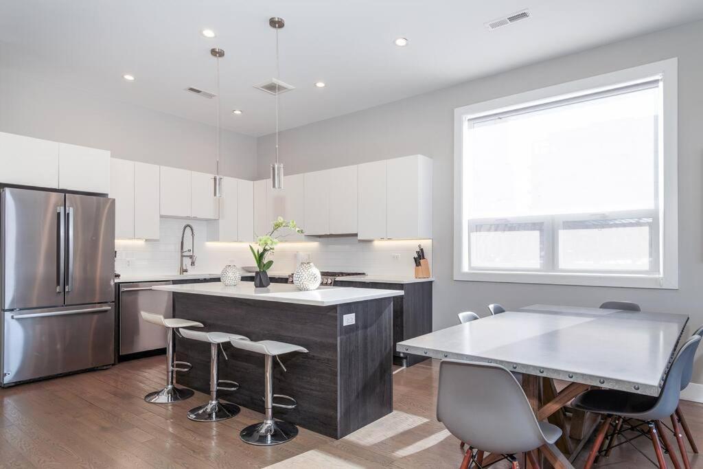Breathtaking Downtown Penthouse B - Sleeps 11 Appartement *